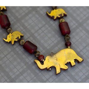 Vintage Elephant Necklace in Bronze and Wood, 33 Inches G38